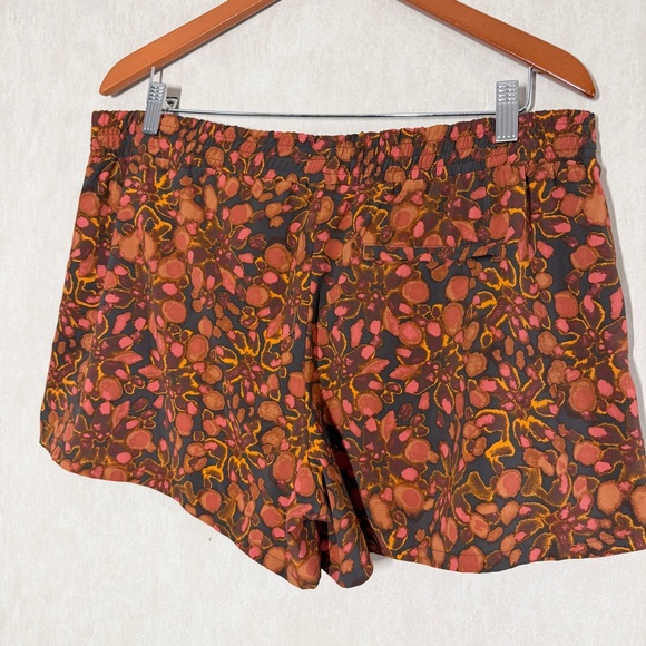 Toad&Co Women’s Sunkissed Pull-On Shorts 3.5” Lightweight Flame Leaf Orange XL - Picture 5 of 11